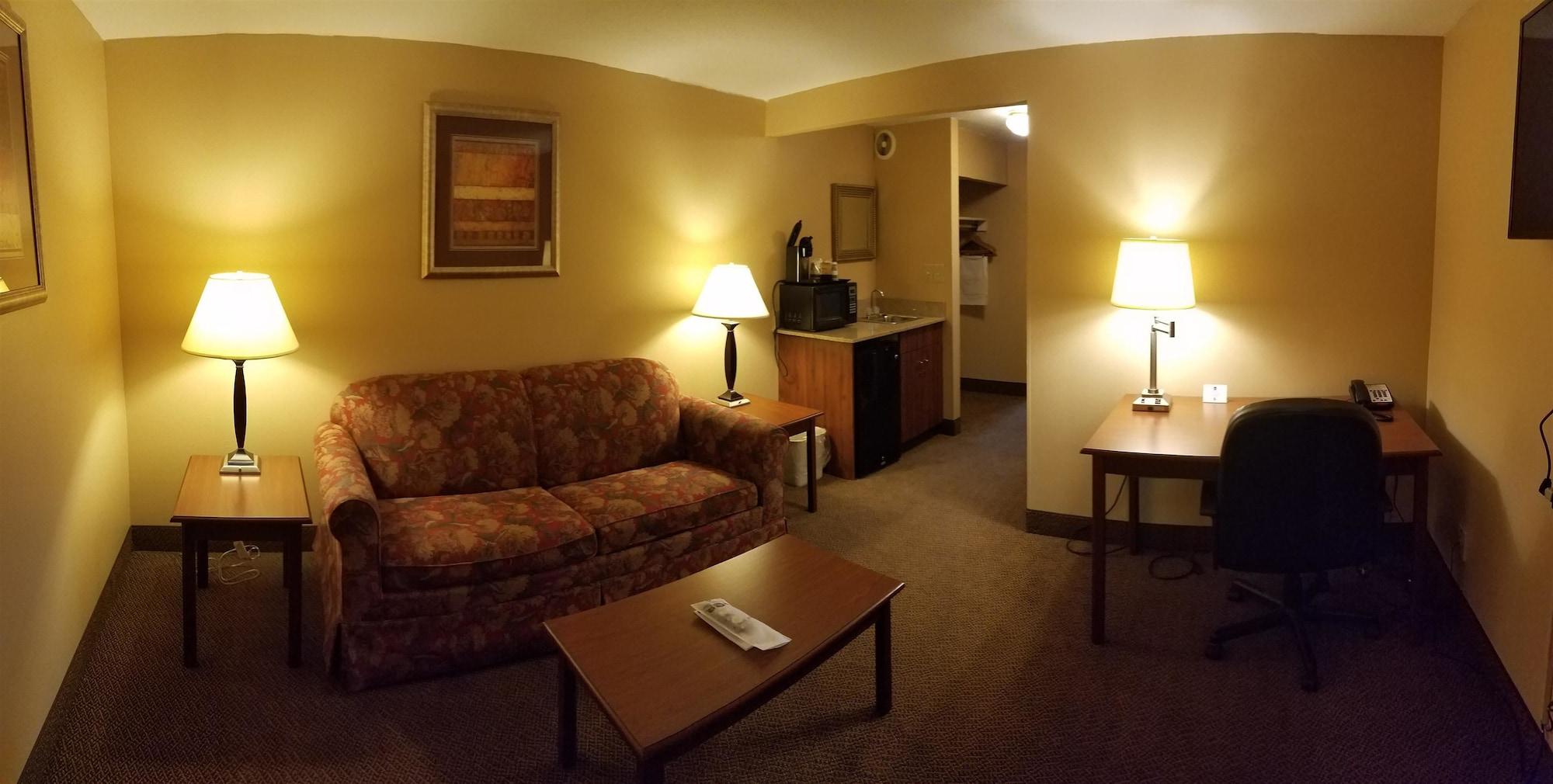 Surestay Plus Hotel By Best Western Black River Falls Exterior photo