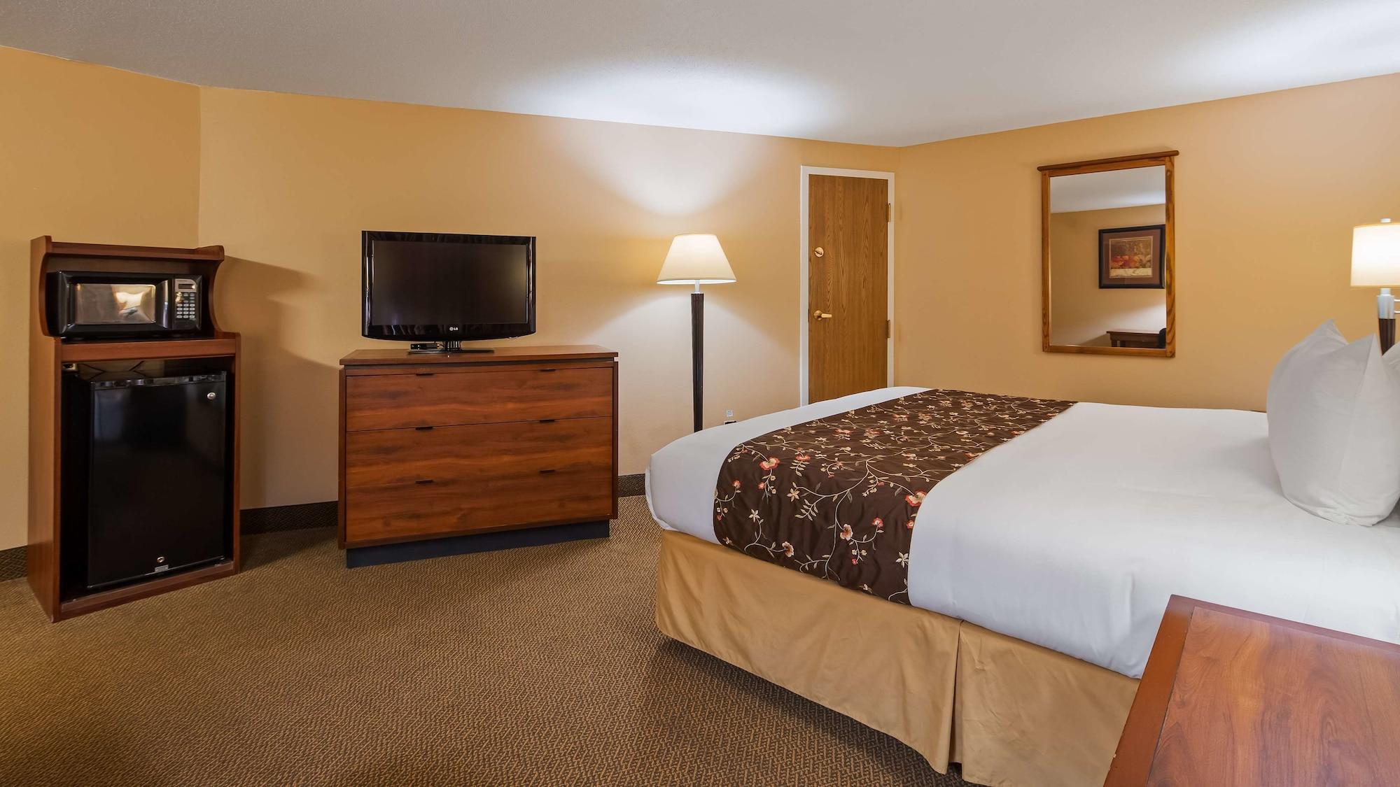 Surestay Plus Hotel By Best Western Black River Falls Exterior photo