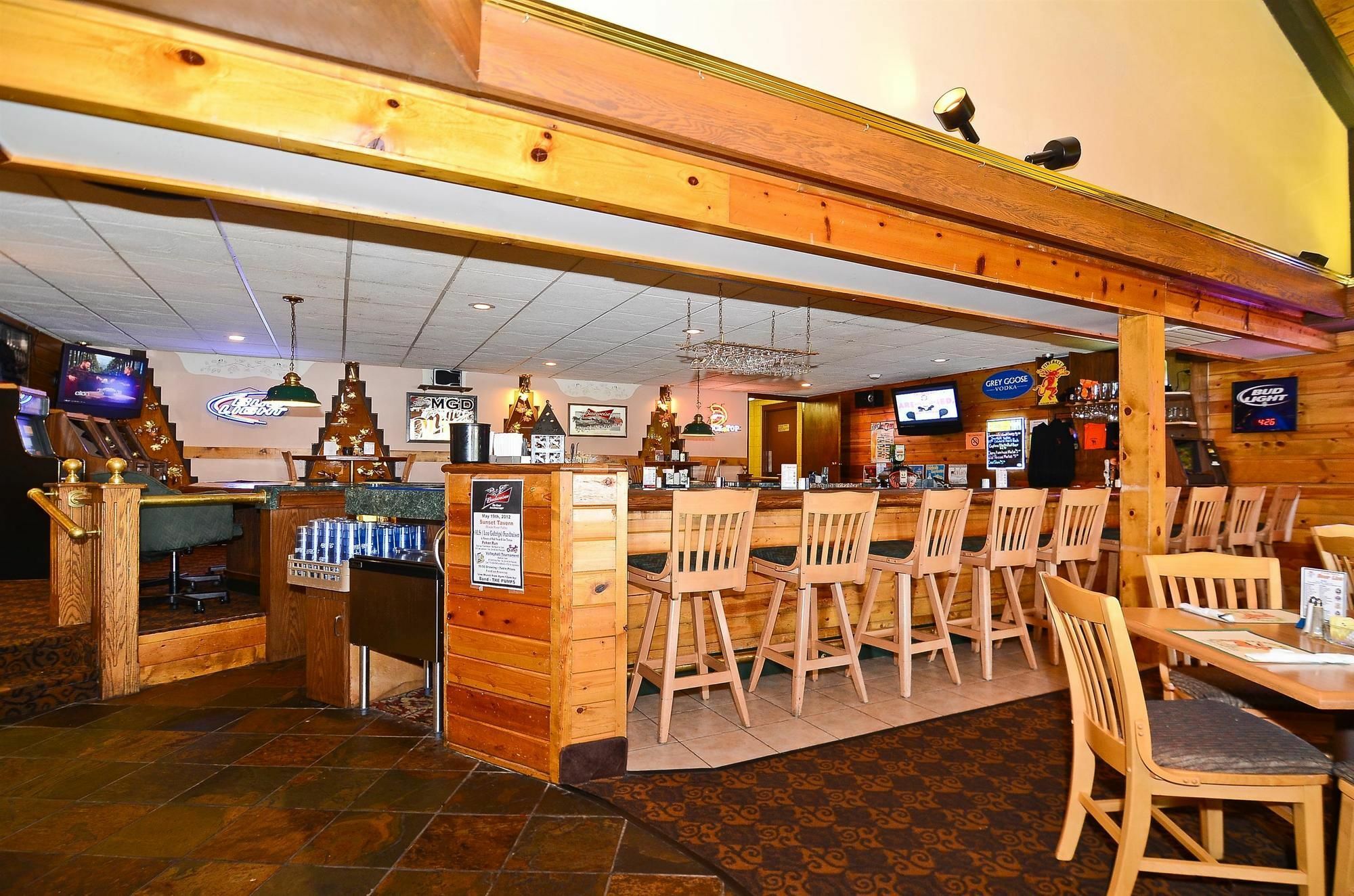 Surestay Plus Hotel By Best Western Black River Falls Exterior photo
