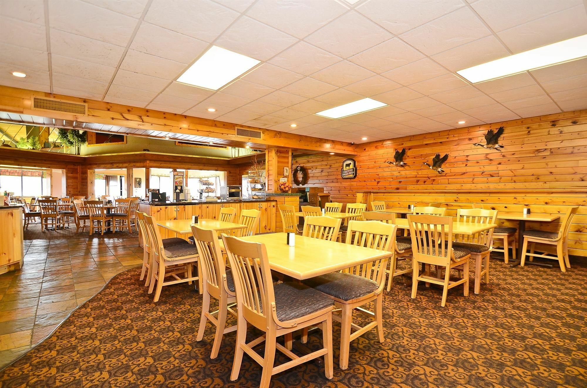 Surestay Plus Hotel By Best Western Black River Falls Exterior photo